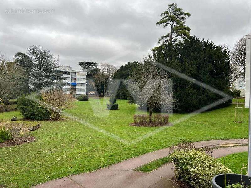 Appartement à BOUSSY-SAINT-ANTOINE