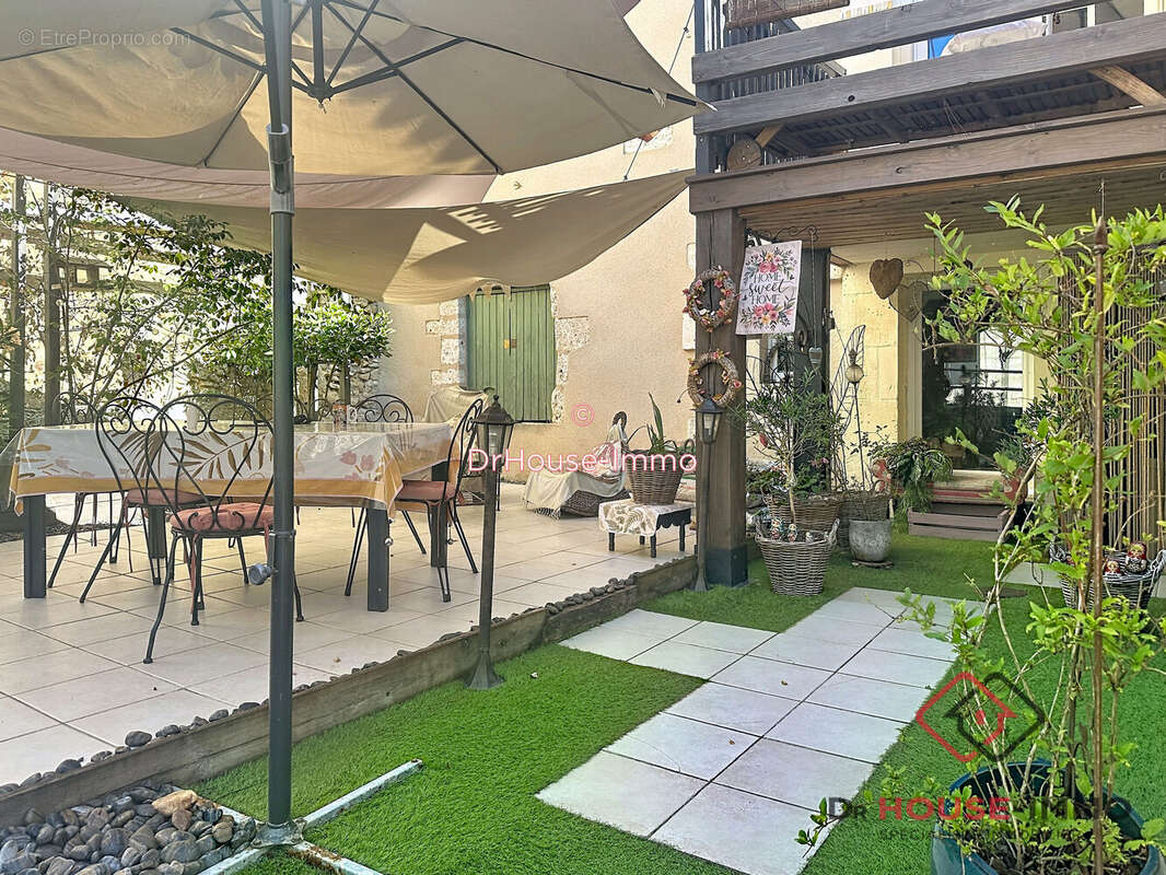 Maison 154 m² à Brantome  - photo 3