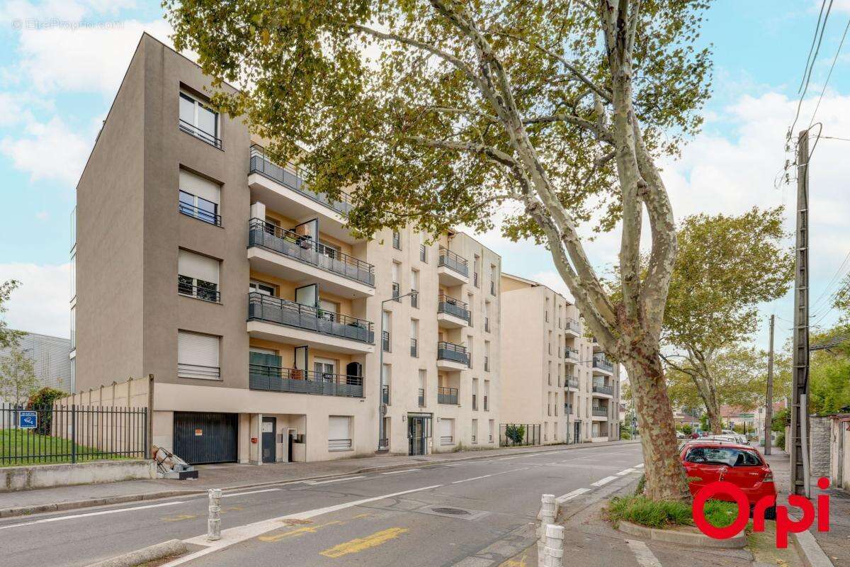 Appartement à VENISSIEUX
