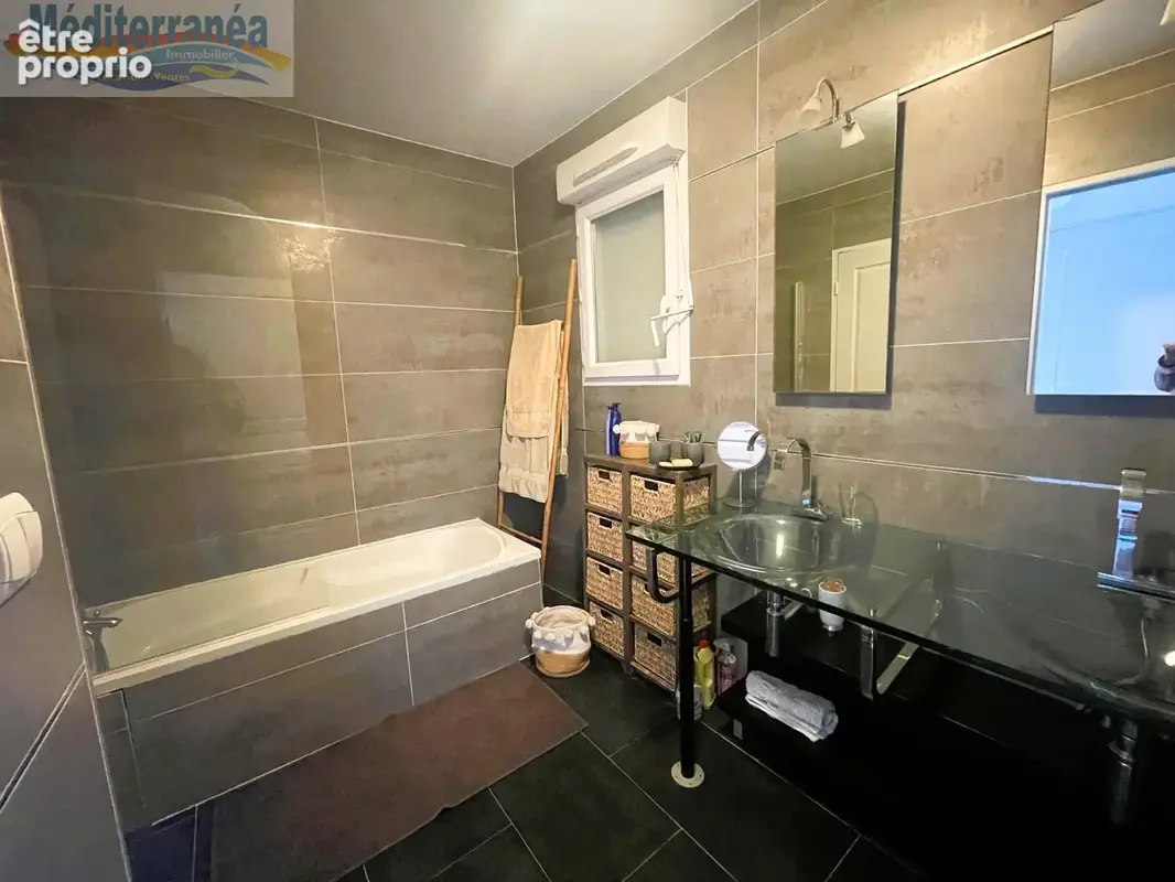 MOTTE DU COUCHANT Magnifique appartement 105M2 Terrasse 78M2 Garage 39M2 Parking - photo 15