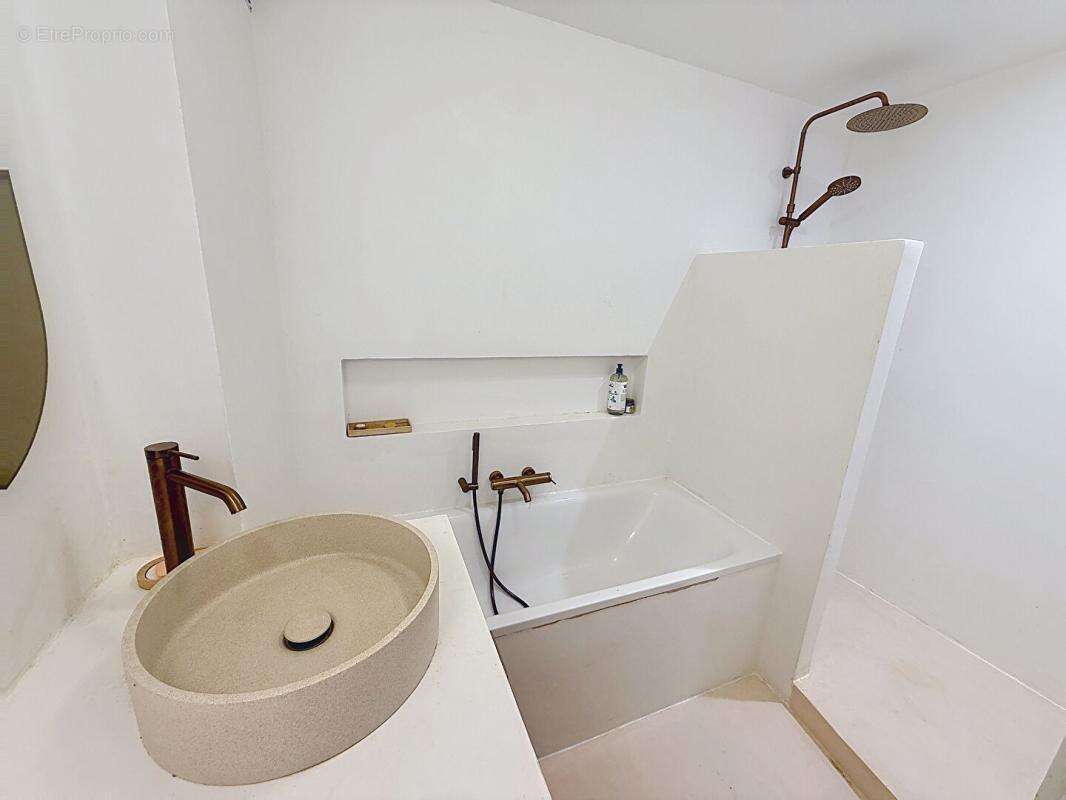 Appartement T3 dernier étage avec vue dégagée. Imaginé par un architecte. Vannes Quartier Albert 1er Trussac - photo 12
