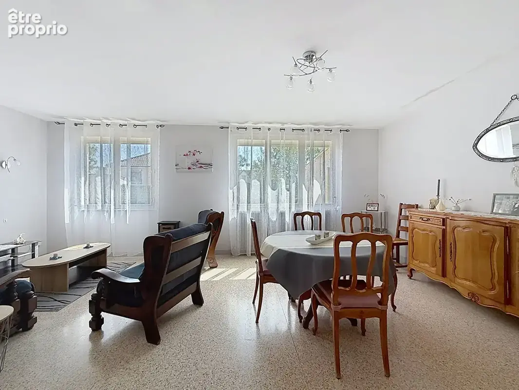 Maison de plain pied - 2 chambres + garage - photo 3