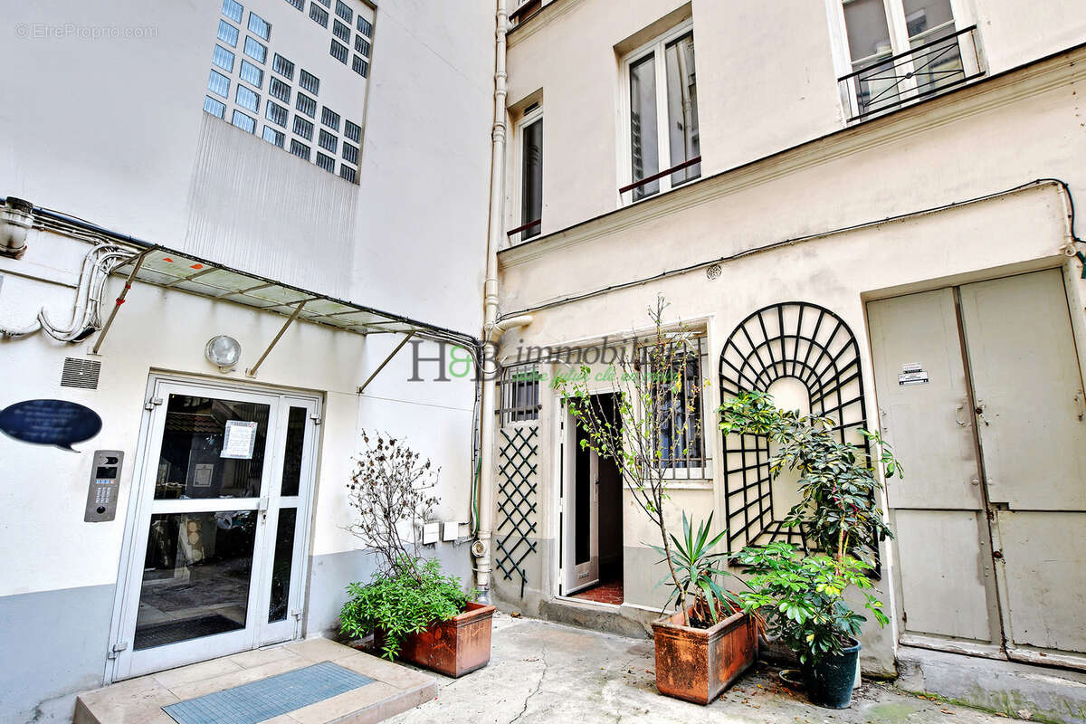Appartement à PARIS-12E