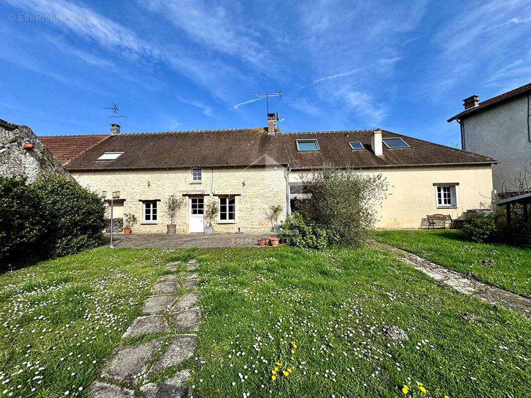 Maison à BALLANCOURT-SUR-ESSONNE