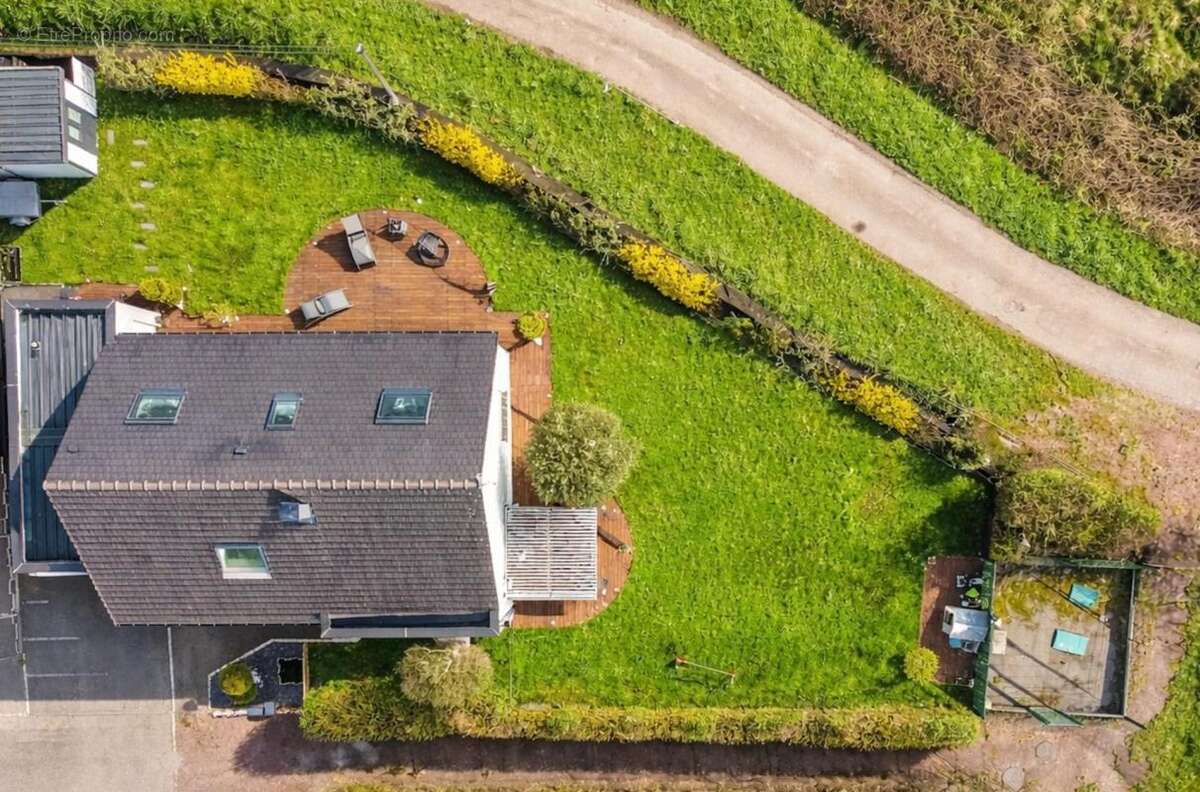 Maison à SAINT-SATURNIN