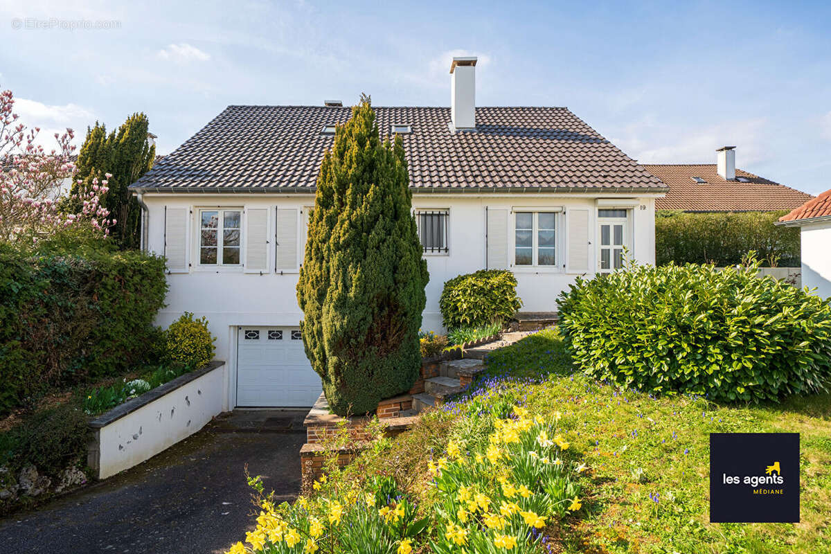 Maison à HEILLECOURT