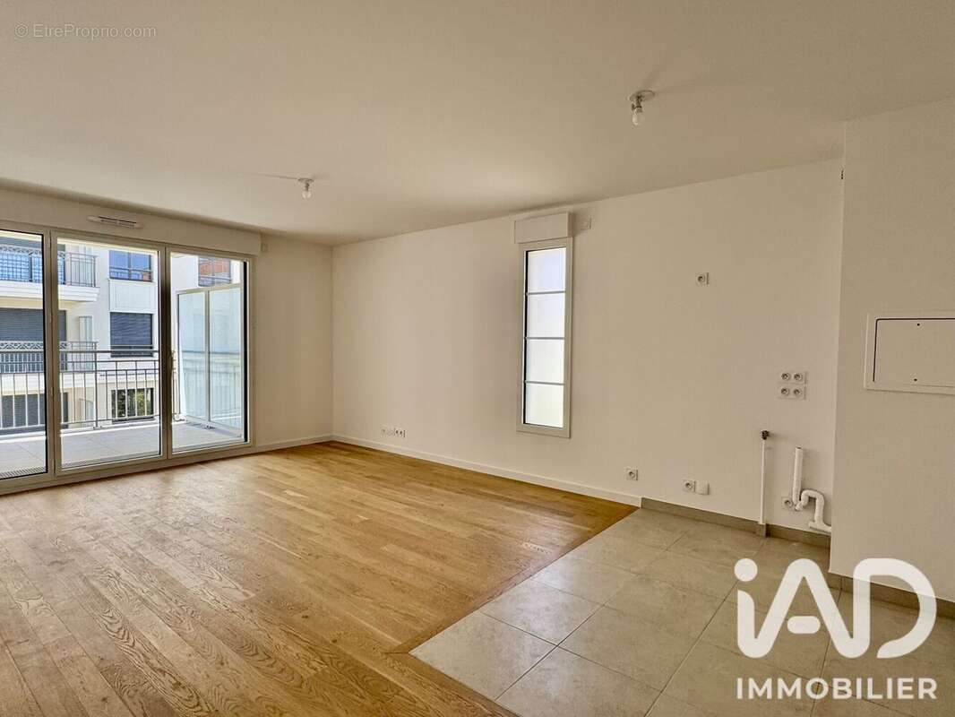 Photo 2 - Appartement à SURESNES
