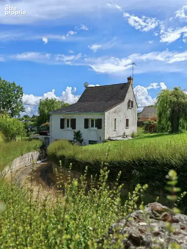 Maison de caractère rénovée avec vue sur le château de Chitr - photo 2