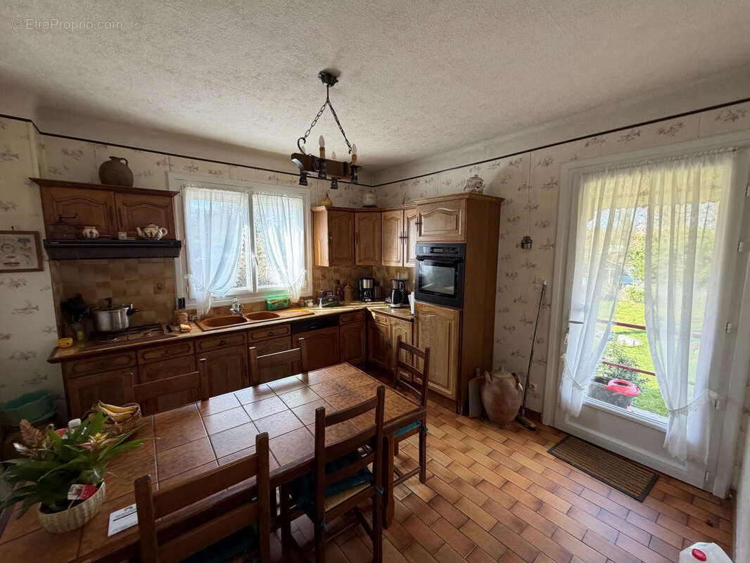 Maison à CHATELLERAULT