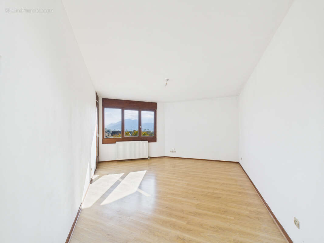 Appartement à SAINT-ALBAN-LEYSSE