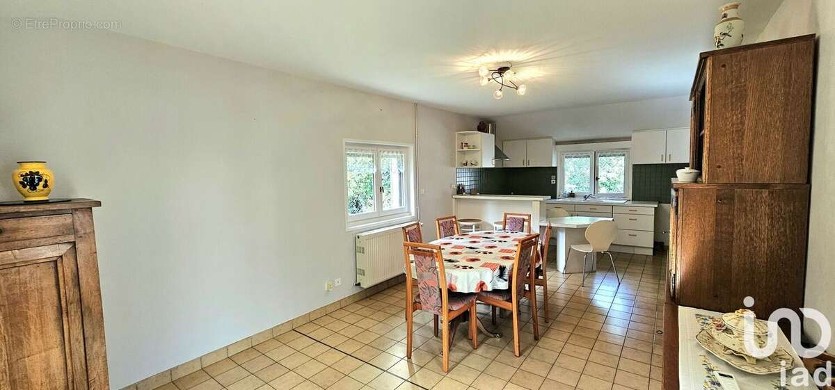 Photo 6 - Maison à SAINT-JULIEN-MOLIN-MOLETTE