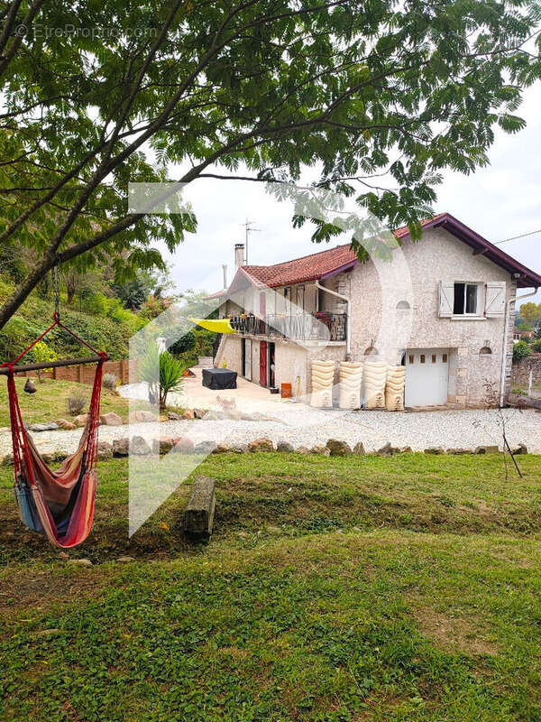 Maison à PEYREHORADE