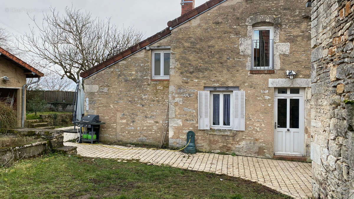 Maison à vendre 3 chambres- jardin- CHATEL GERARD (89) - photo 21