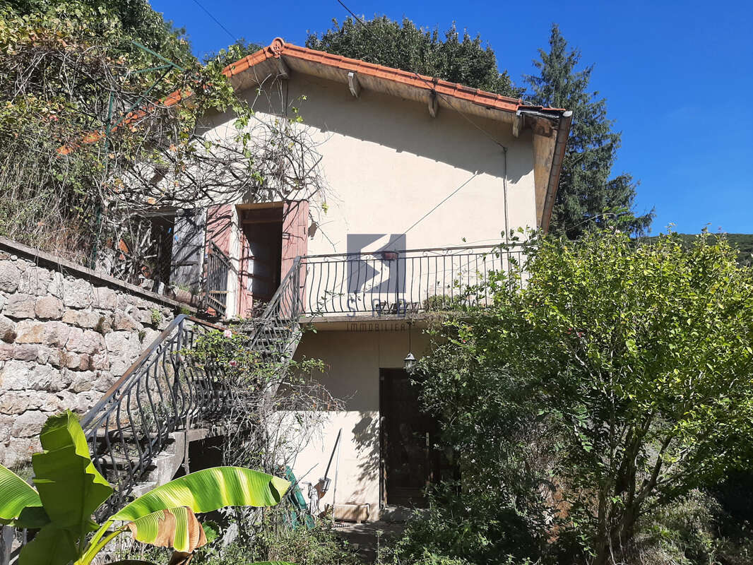 Maison à SAINT-GENEST-LACHAMP