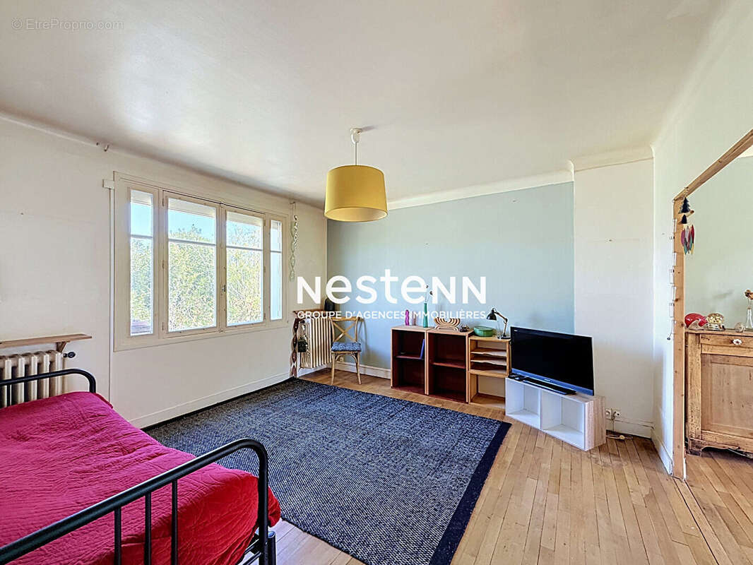Chambray Les Tours : Maison avec potentiel d'évolution et jardin de 300m² - photo 4