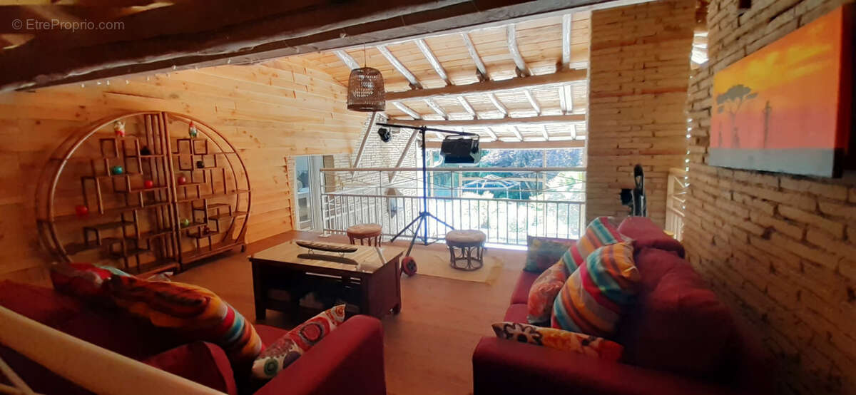 Maison à LAMOTHE-CAPDEVILLE