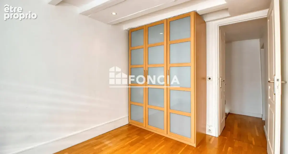Un havre de paix à La Falaise (78) ! Maison de charme, 90 m2, 3 chambres, séjour sous véranda chauffée, avec jardin clos et 3 te - photo 28
