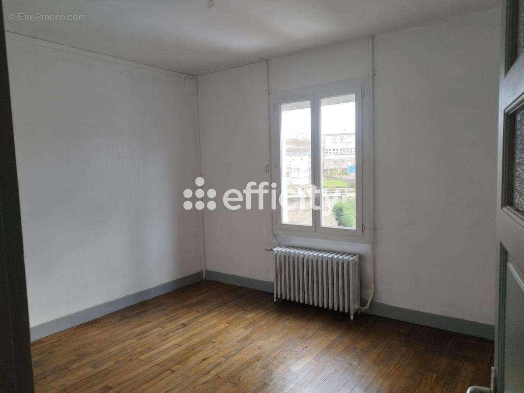 Appartement à GUEUGNON