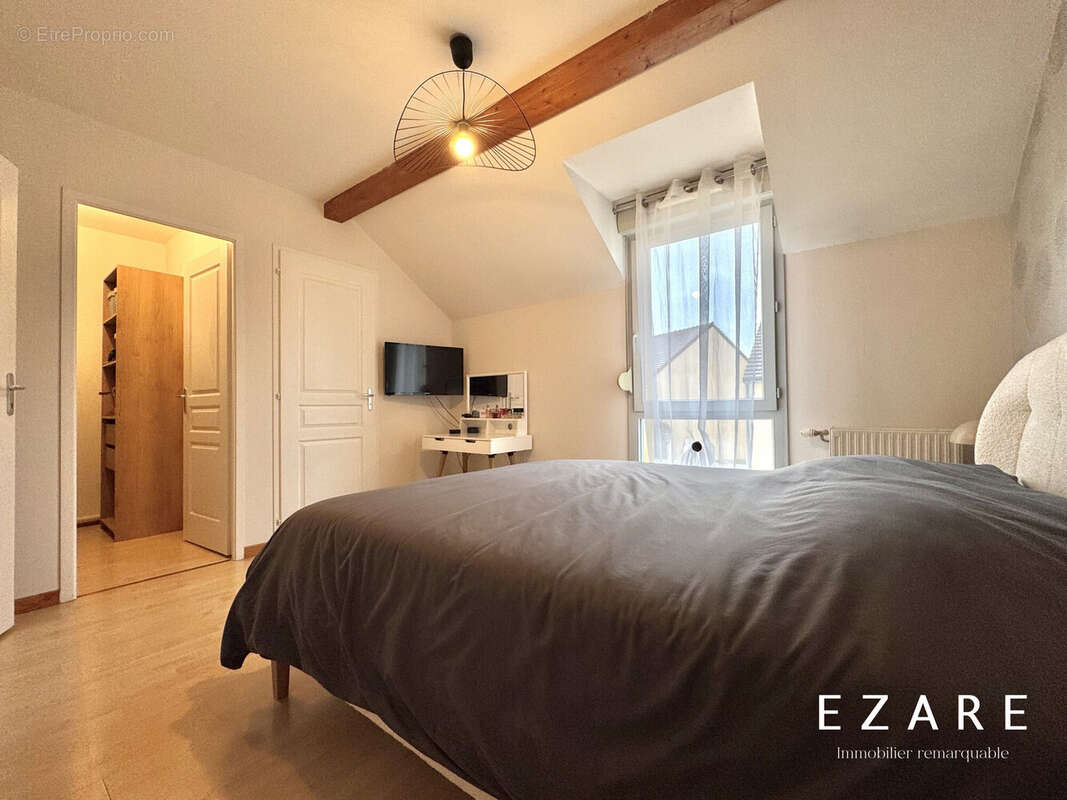 Maison à ARC-SUR-TILLE