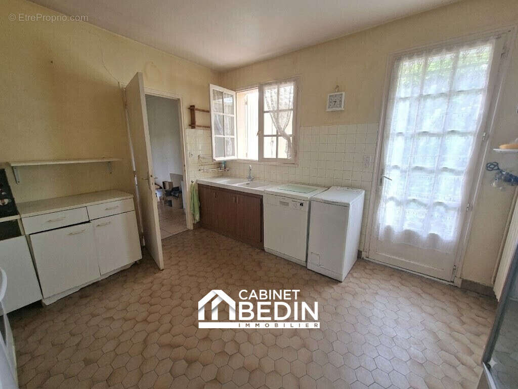 Maison 163 m² à Artigues-Pres-Bordeaux  - photo 8