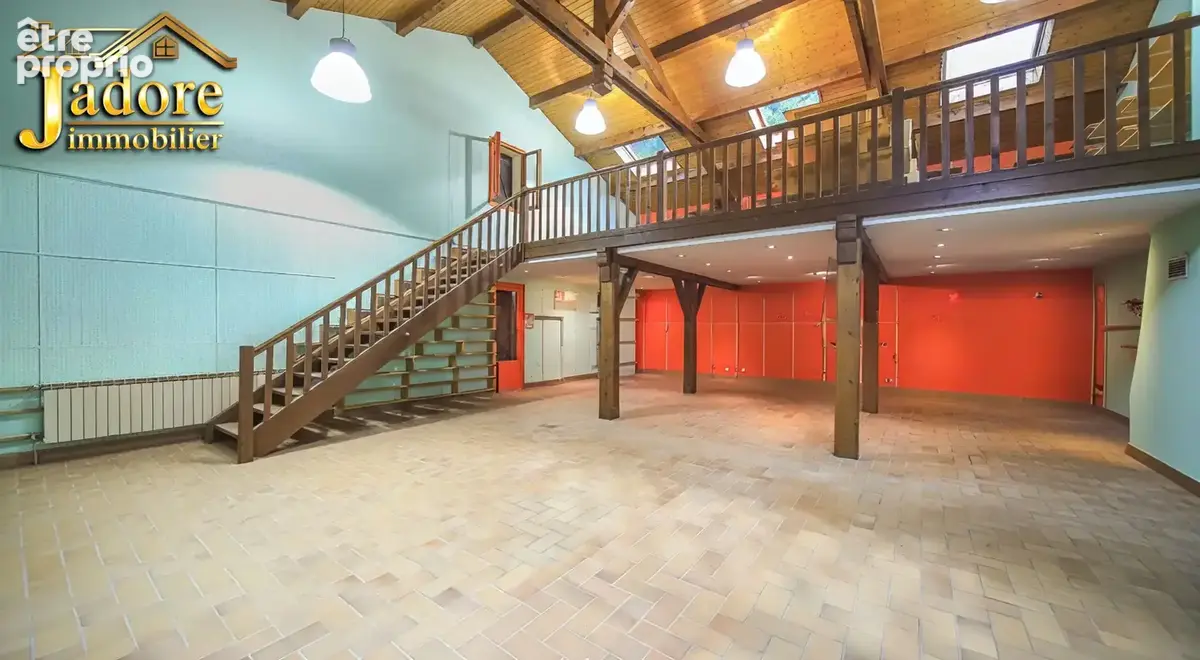 Ensemble immobilier rénové - photo 30