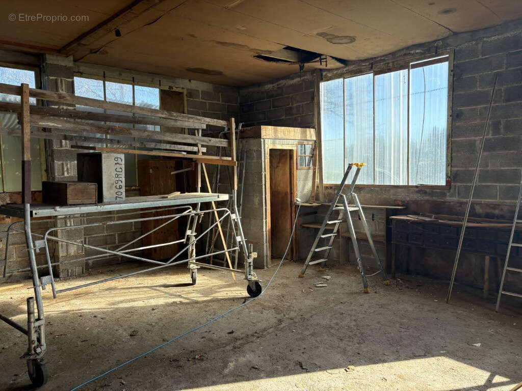 Appartement à JUILLAC