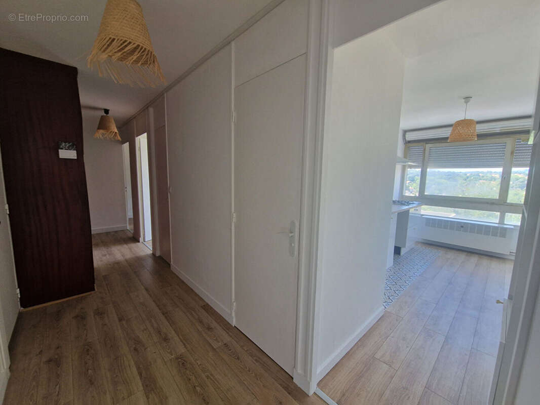 Appartement Oullins-pierre-bénite 3 pièce(s) 69 m2 - photo 5