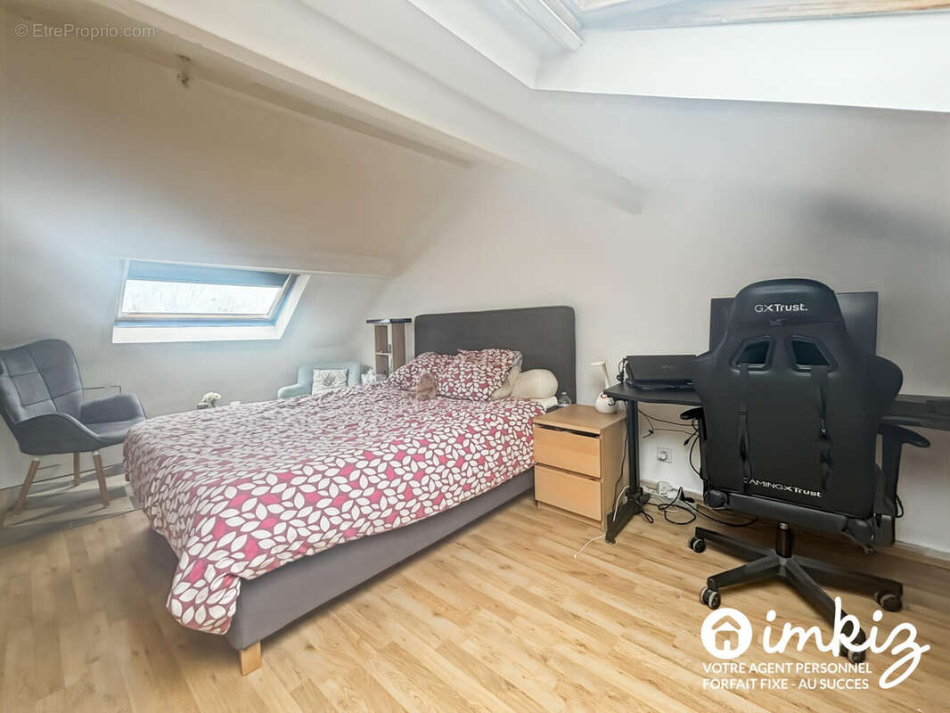 Appartement 4 pieces type maison de ville - photo 9