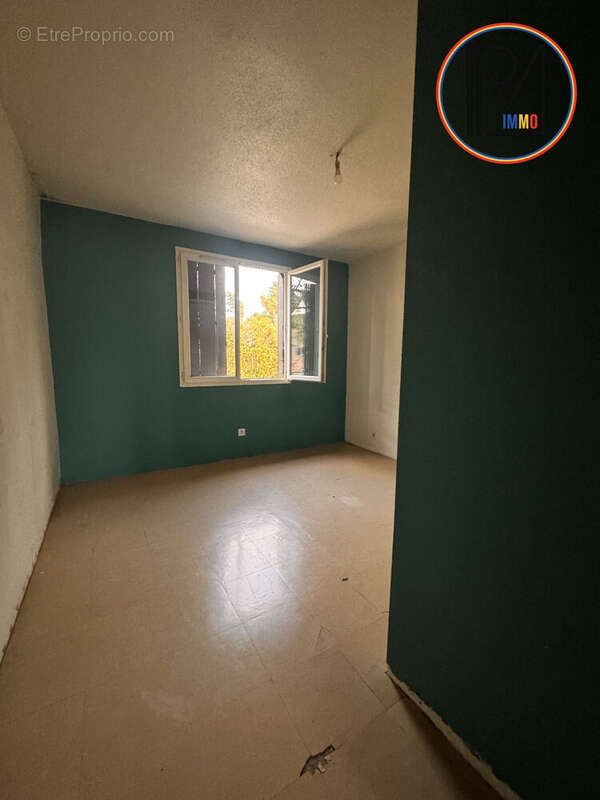 chambre - Appartement à VENDARGUES