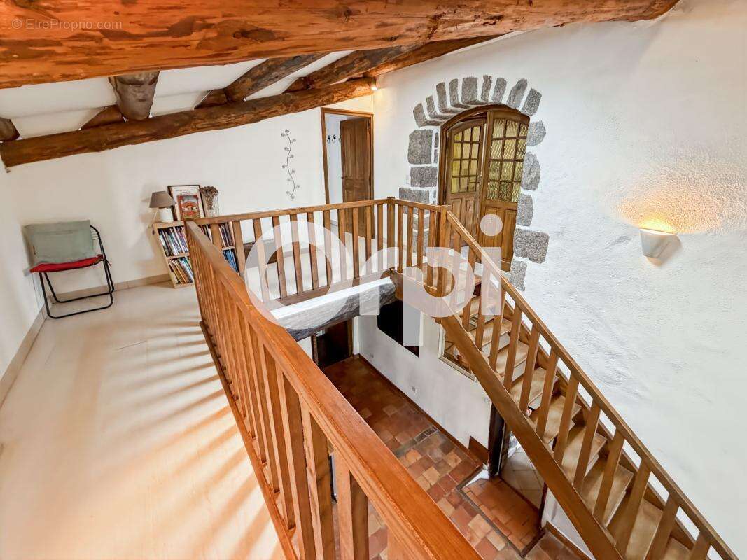 Maison à RUOMS