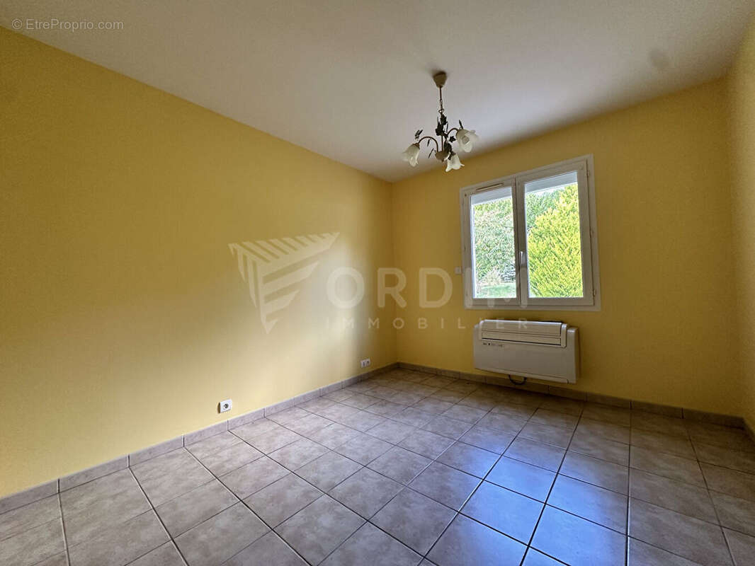 Maison à CERNOY-EN-BERRY