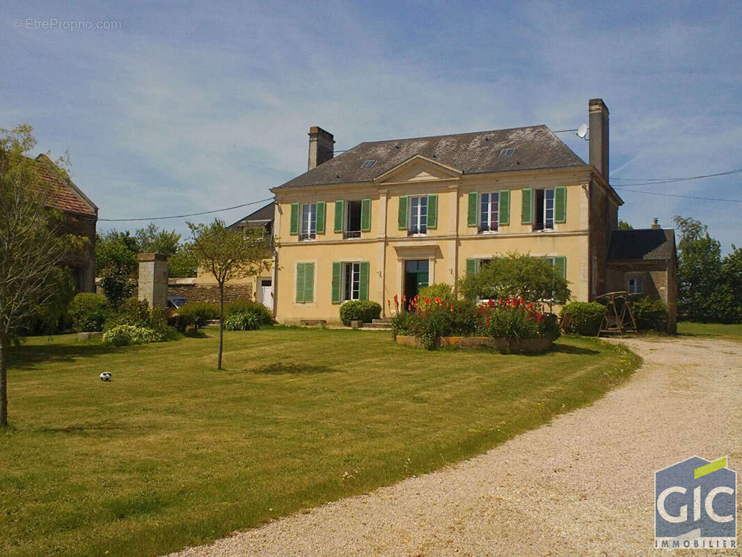 Maison à BANNEVILLE-SUR-AJON