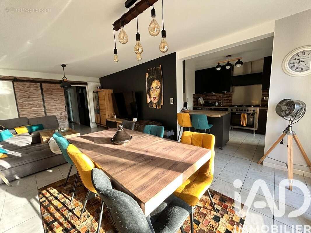 Photo 3 - Maison à SAINT-SYLVAIN-D'ANJOU