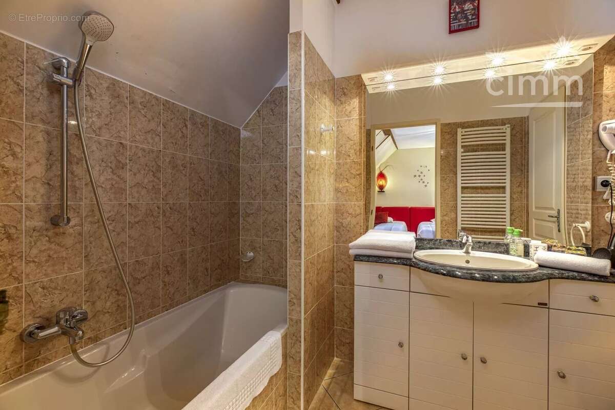 Maison à LES ABRETS