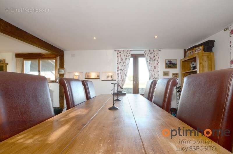 Maison à MAUPREVOIR