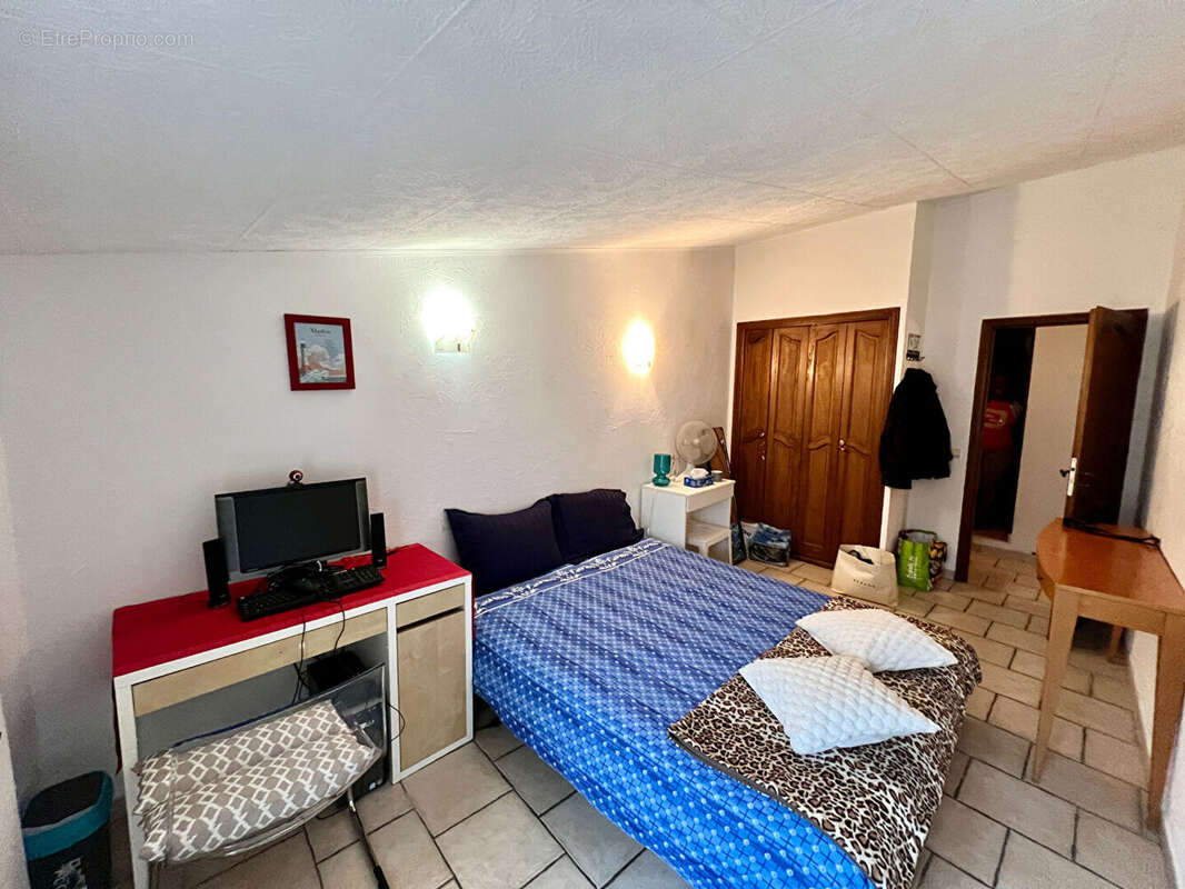 Maison à SAINT-MAXIMIN-LA-SAINTE-BAUME