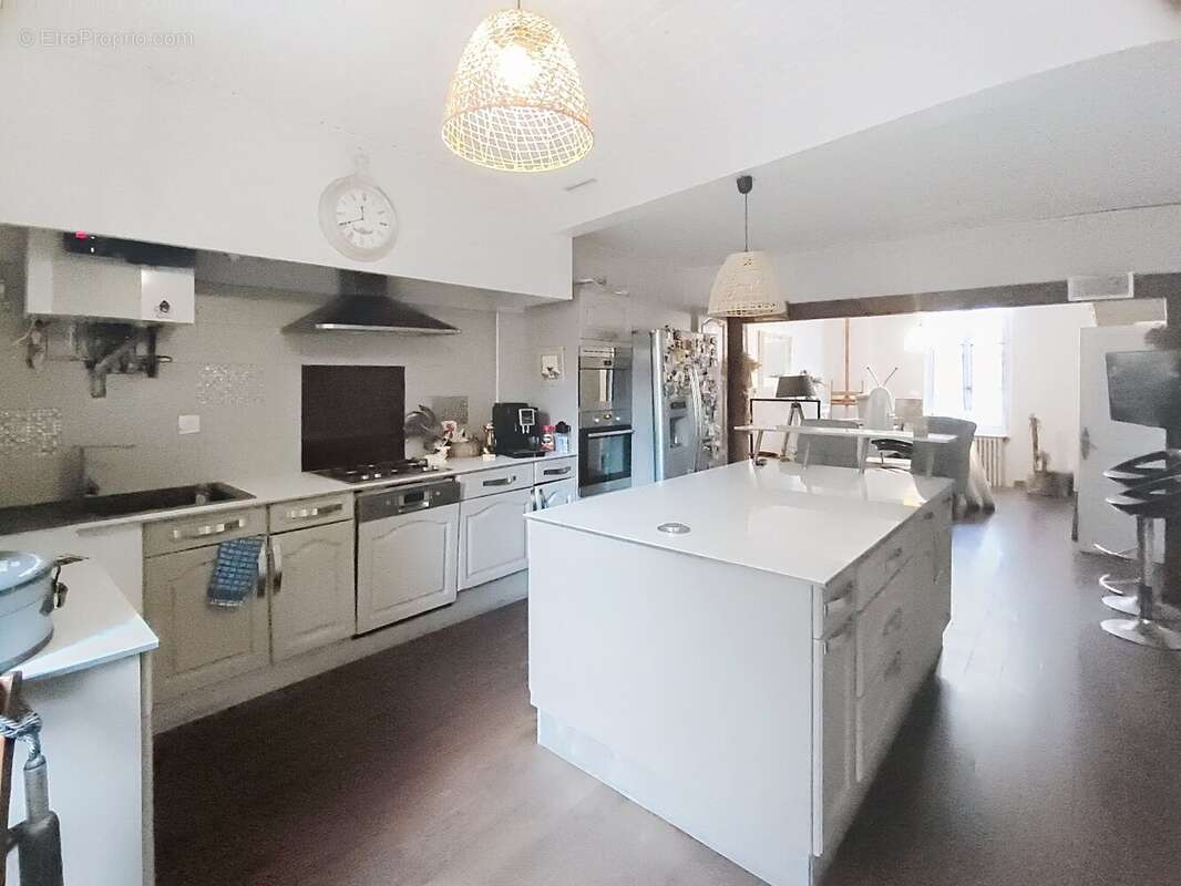 Maison à L&#039;ISLE-JOURDAIN