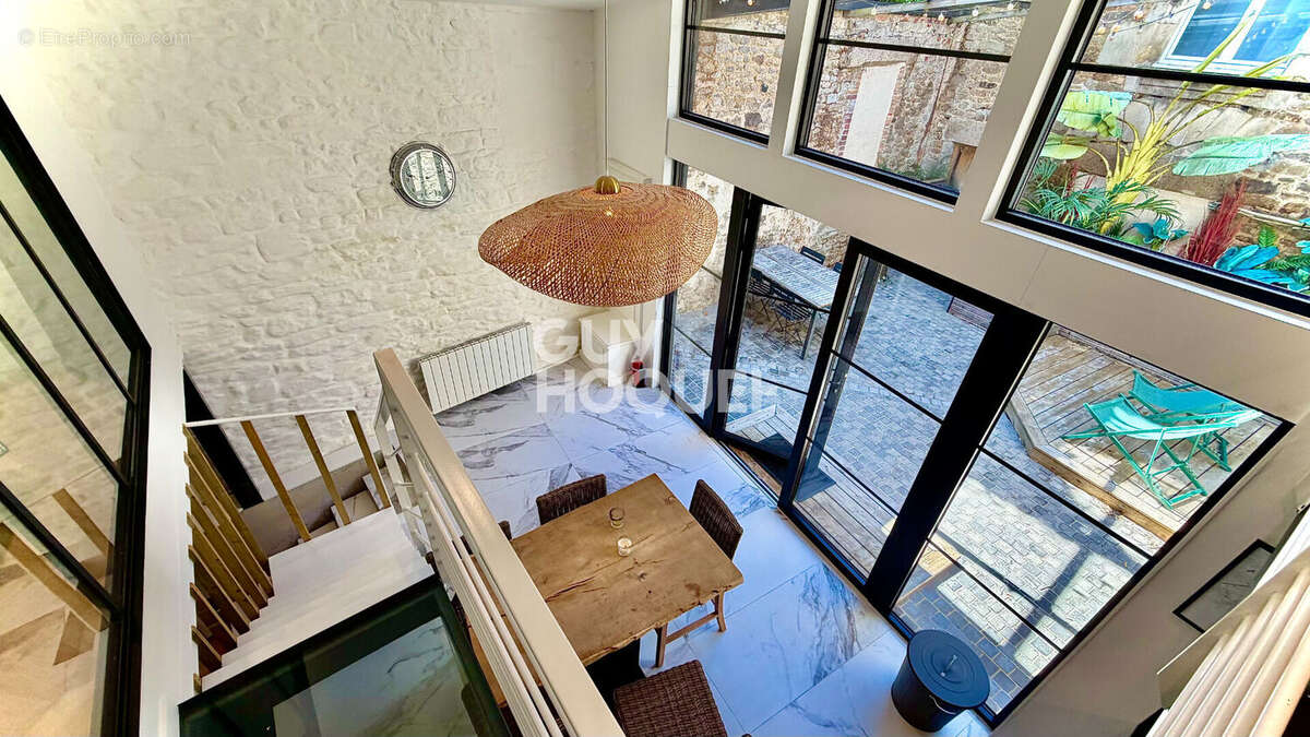 Maison à DINAN