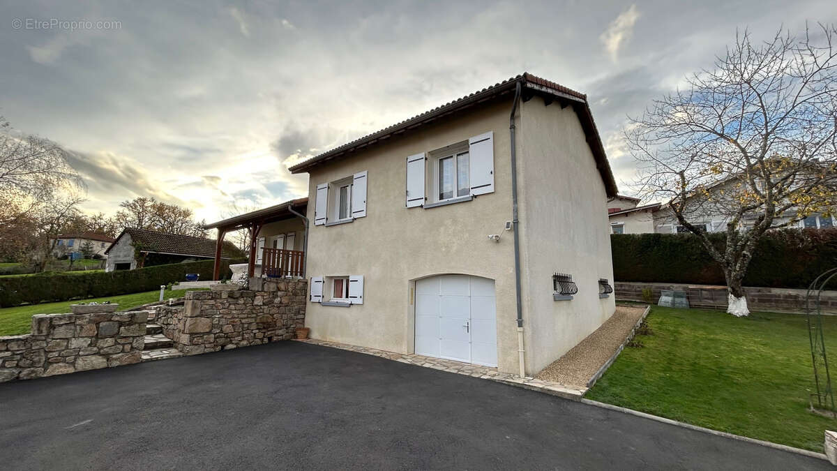 Maison à PESCHADOIRES