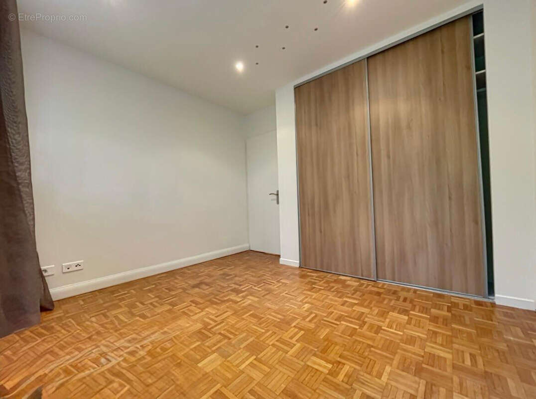 Appartement Aubergenville 3 pièce(s) 56,30  m2 2 CHAMBRES - CAVE - BALCON - photo 11