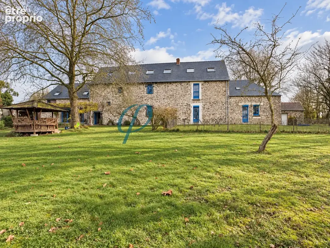 Propriété de caractère en pierre   Deux habitations   4 hectares   Riaillé - photo 2