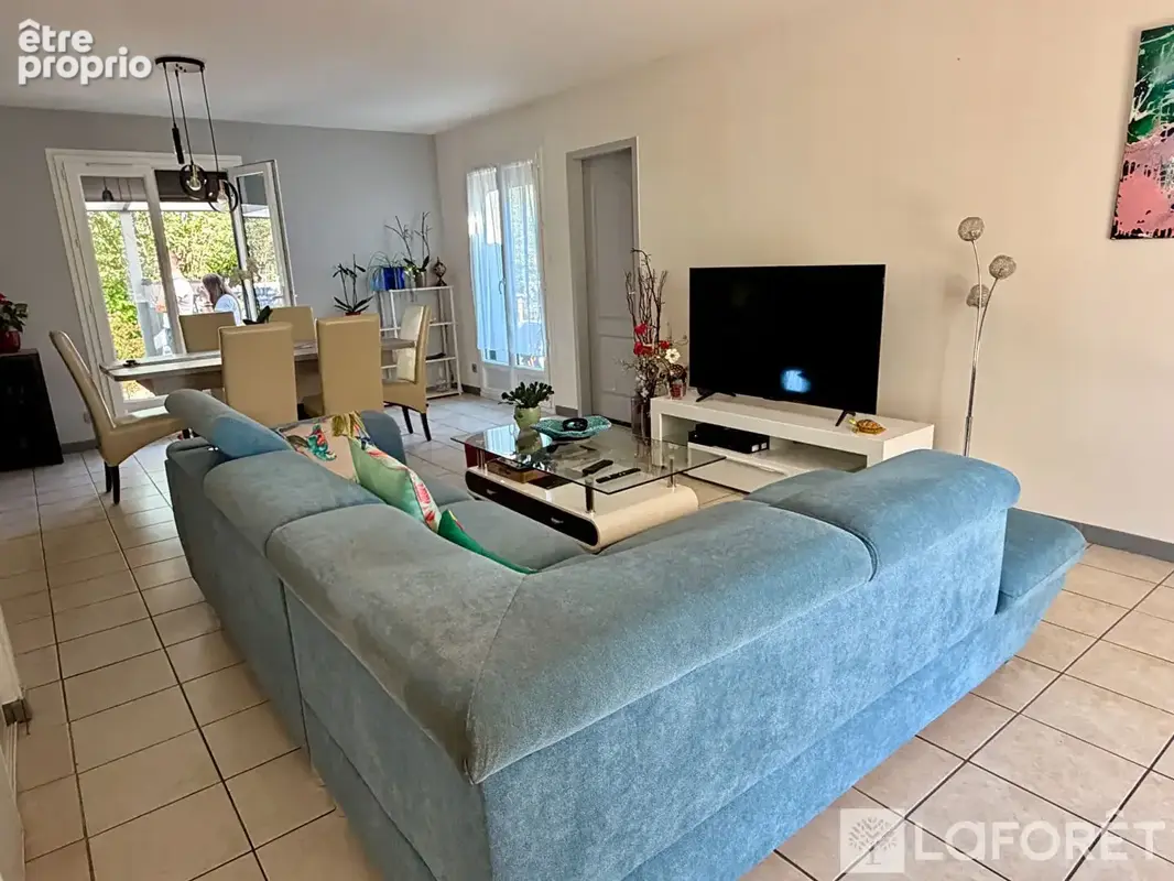Maison de plain-pied avec garage et jardin clos - photo 6