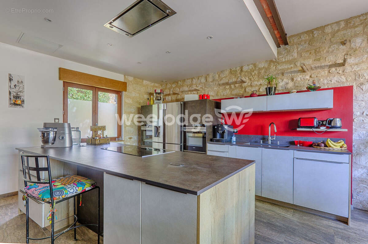 Maison à MAURECOURT