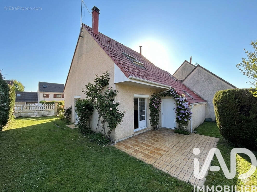 Photo 1 - Maison à CREPY-EN-VALOIS