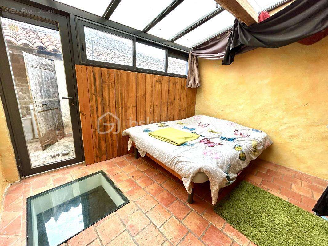 Maison à VIOLS-LE-FORT