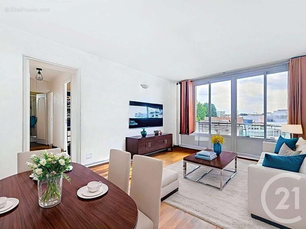 Appartement à COLOMBES