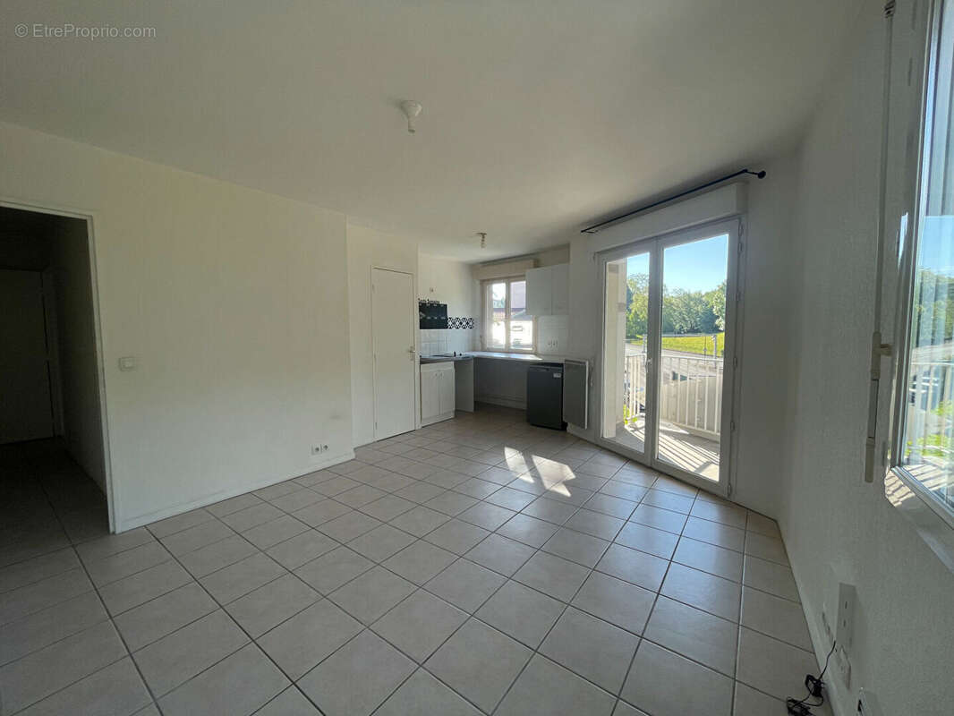 Appartement 41 m² à Pau  - photo 2