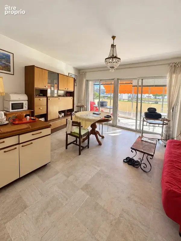 Cannes anglais t2 71 m2 terrasses 30 m2 sud vue dégagée cave garage 2869€/m2 - photo 5