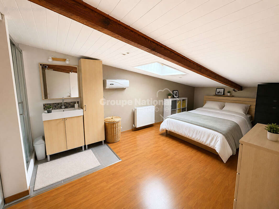 Maison à MARINES