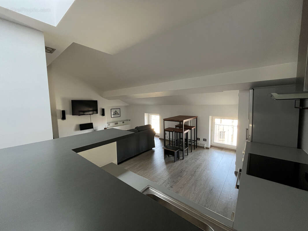 Appartement à SAINT-ETIENNE